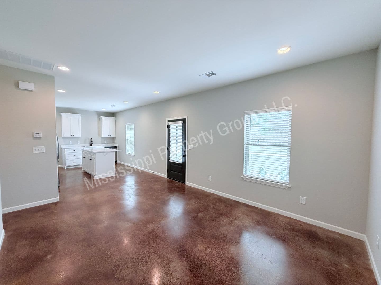 Oxford Townhome: 4851 S. Lamar Blvd