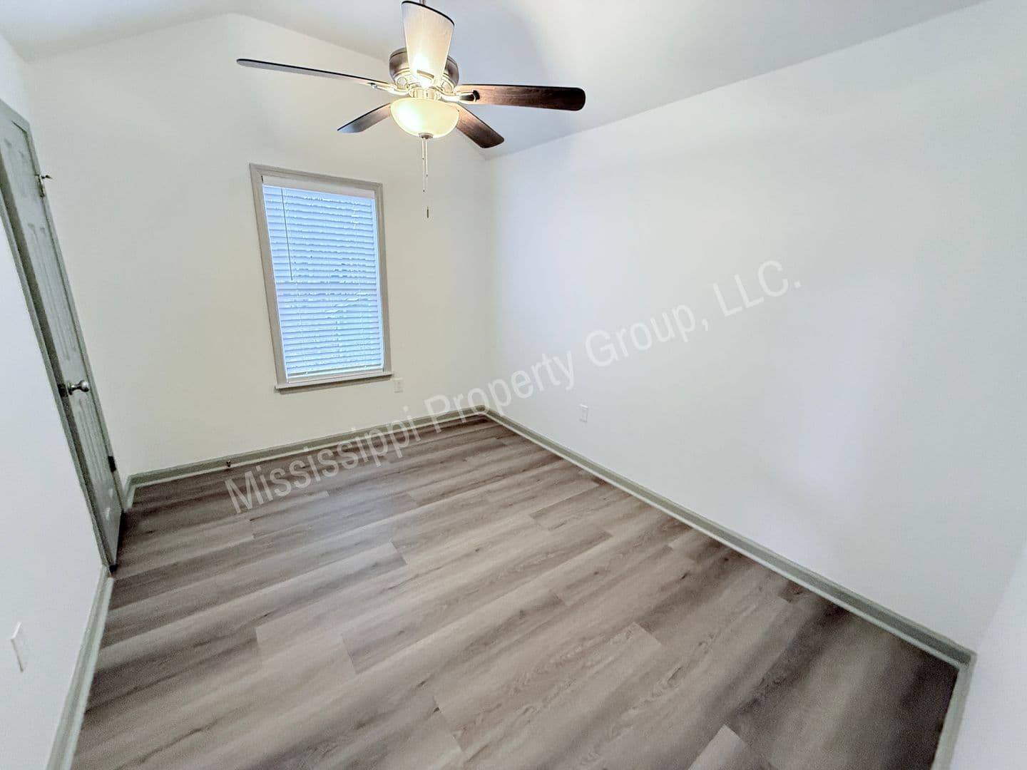 Oxford Townhome: 110 CR 102