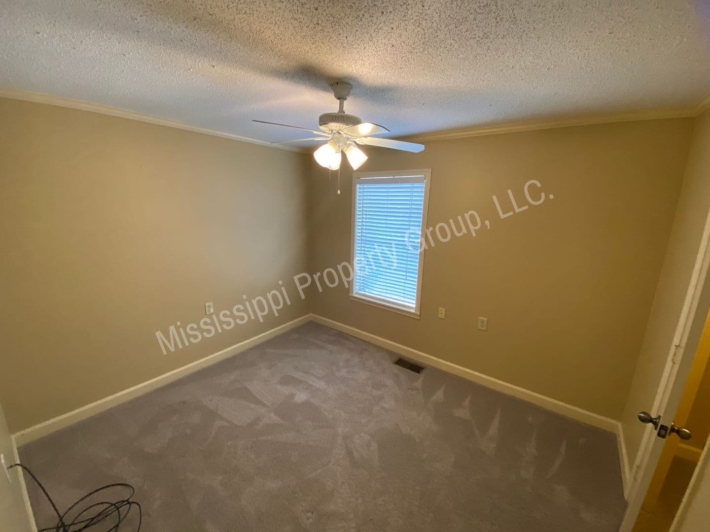 Oxford Townhome: 215 Edinburgh Place