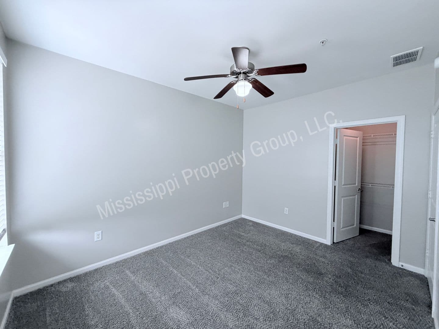 Oxford Townhome: 459 Olive Branch Way