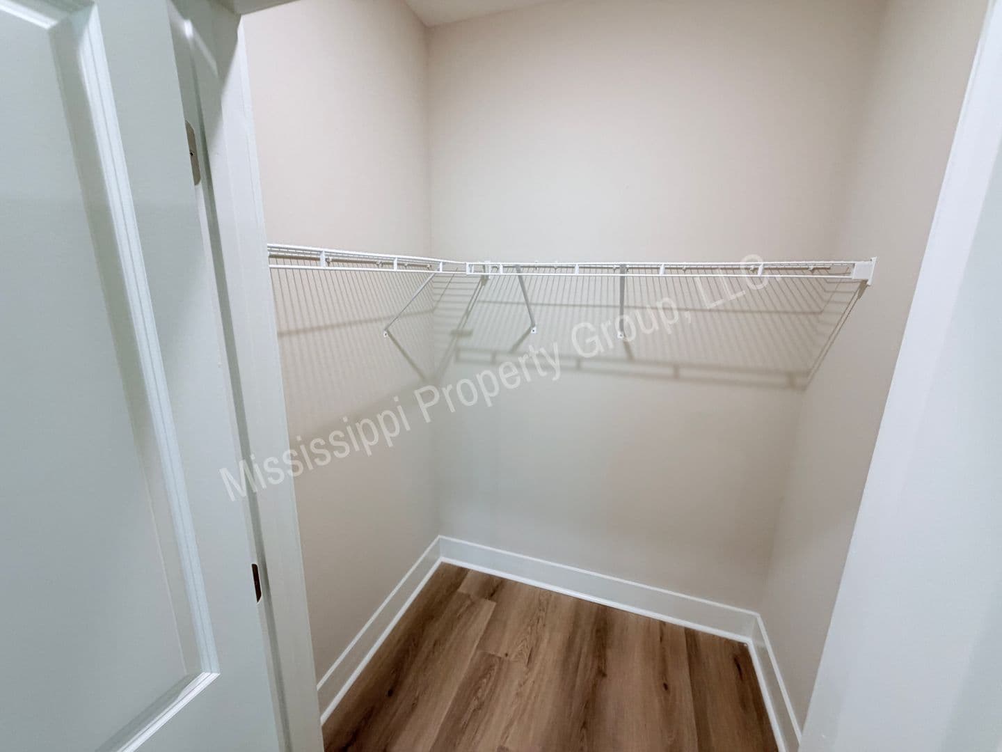 Oxford Apartment: 1401 Chickasaw Road