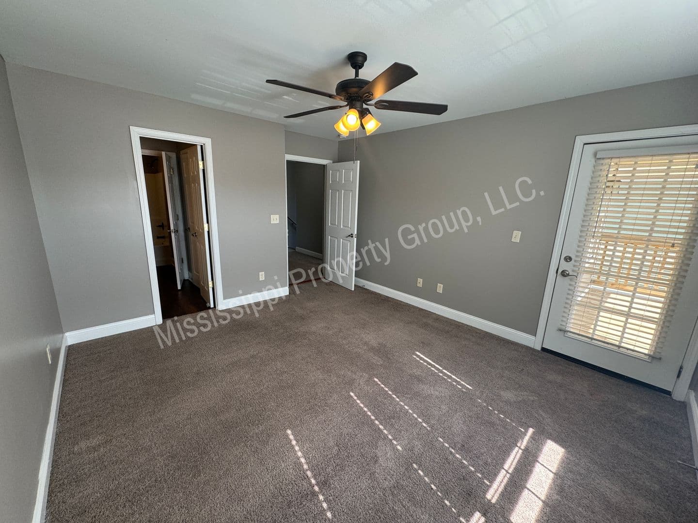Oxford House: 304 Shumard Cove