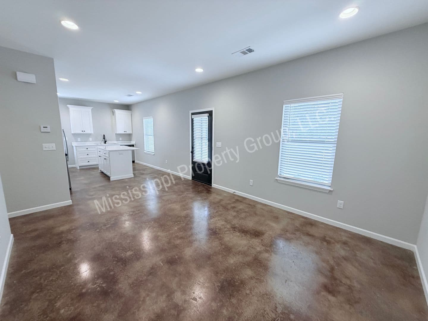 Oxford Townhome: 4851 S. Lamar Blvd