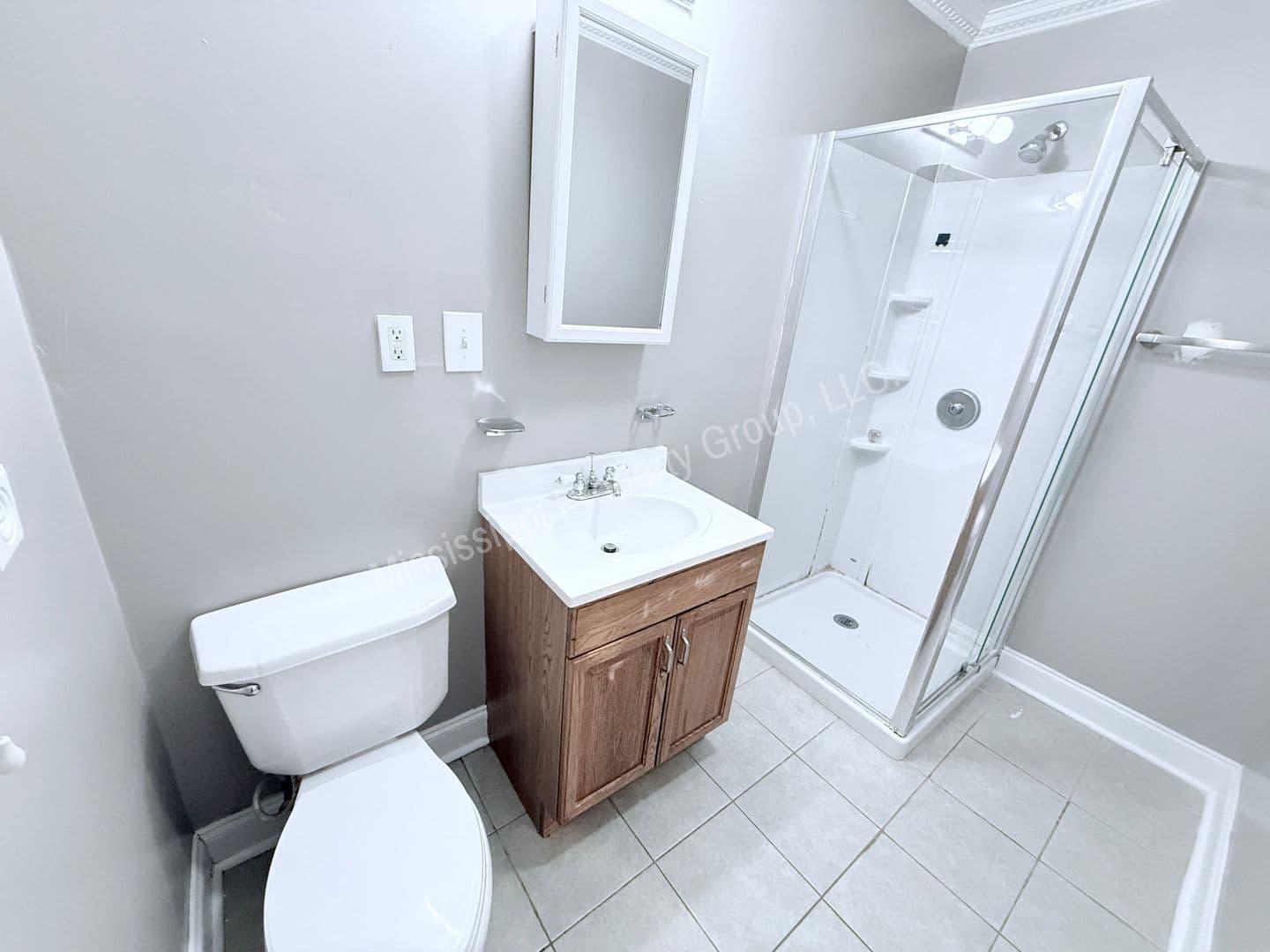 Oxford House: 1310 Jefferson Avenue, Unit B