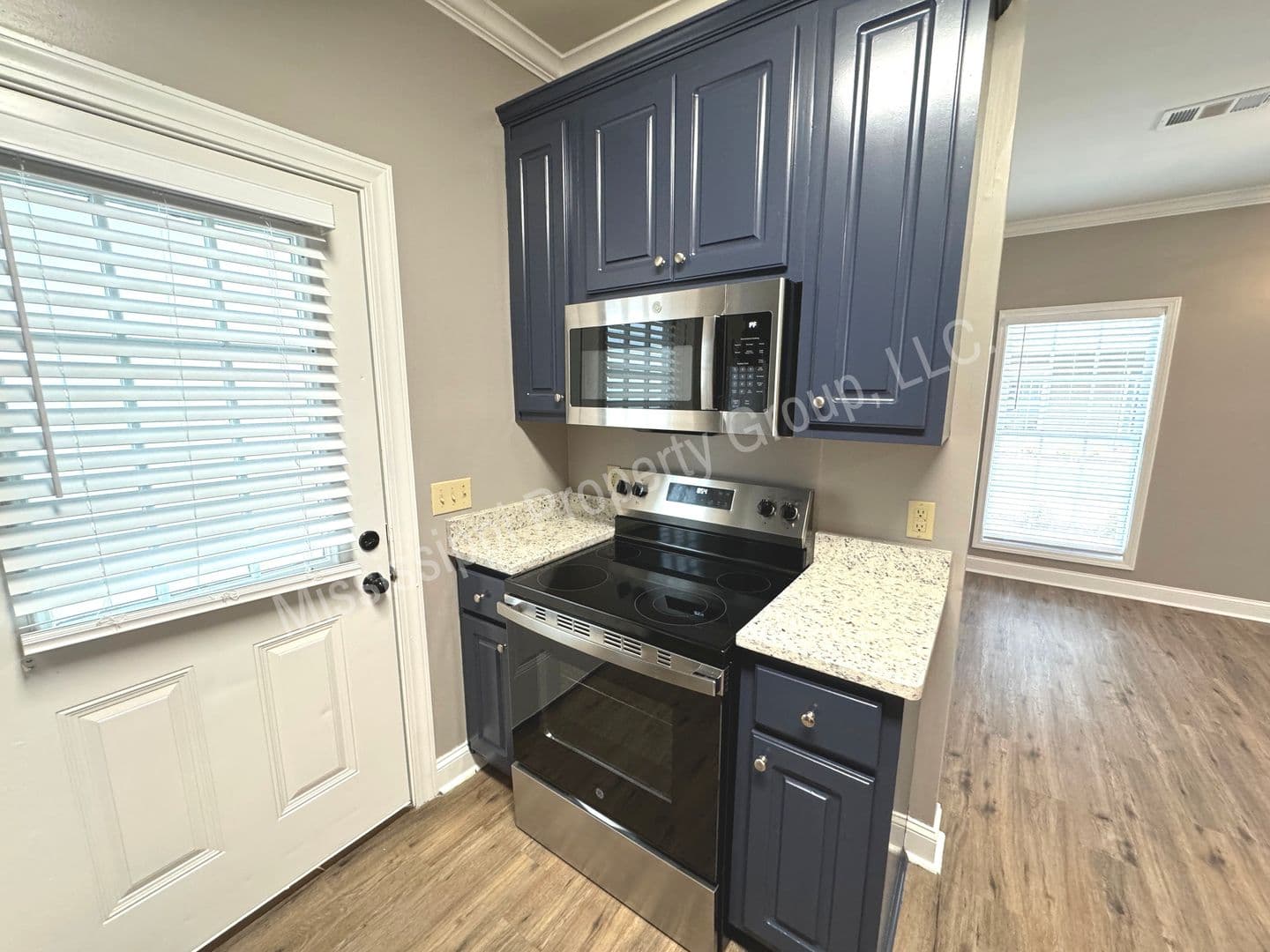 Oxford Townhome: 1 Mondrian Place