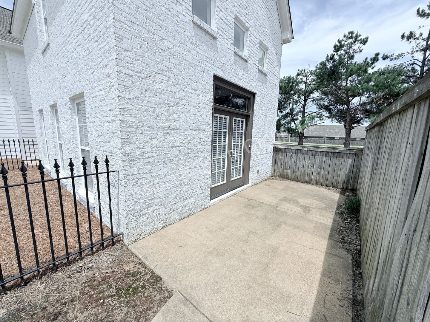 Oxford Townhome: 1 Mondrian Place