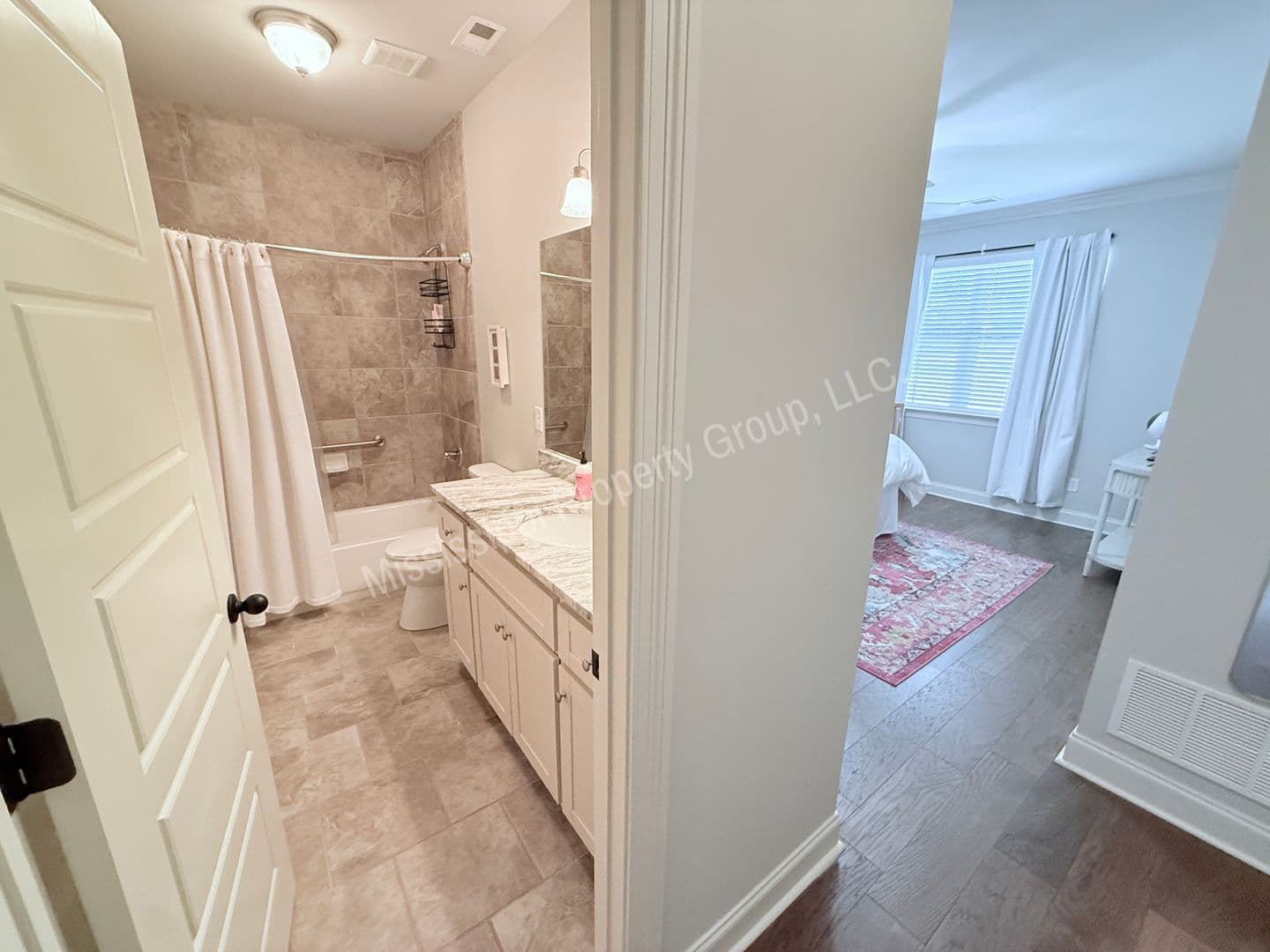 Oxford Townhome: 4164 Fieldstone Farms