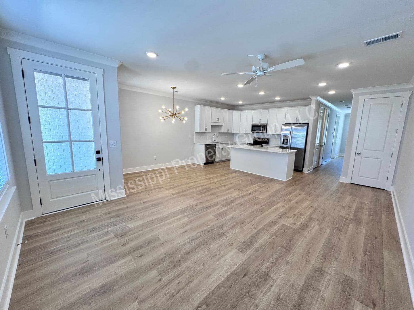 Oxford Townhome: 2009 Rosemary Street