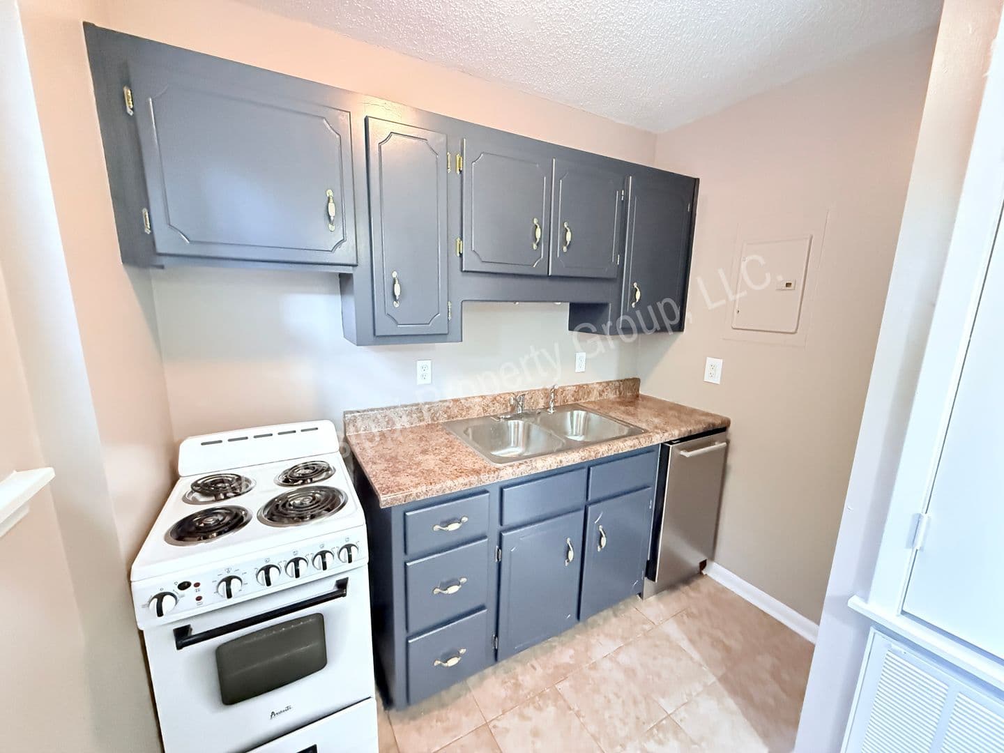 Oxford Apartment: 1 Woodward Place