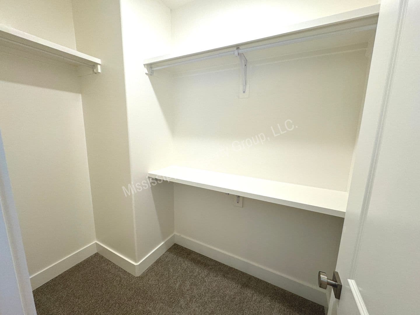 Oxford Townhome: 1841 Reserve Loop