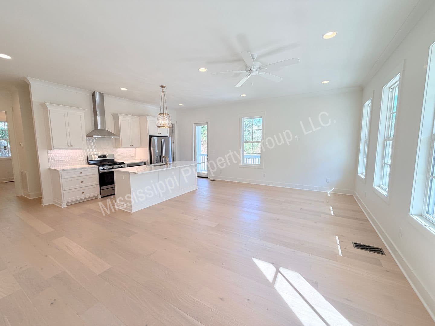 Oxford Townhome: 1016 Molly Barr Road, Unit 3