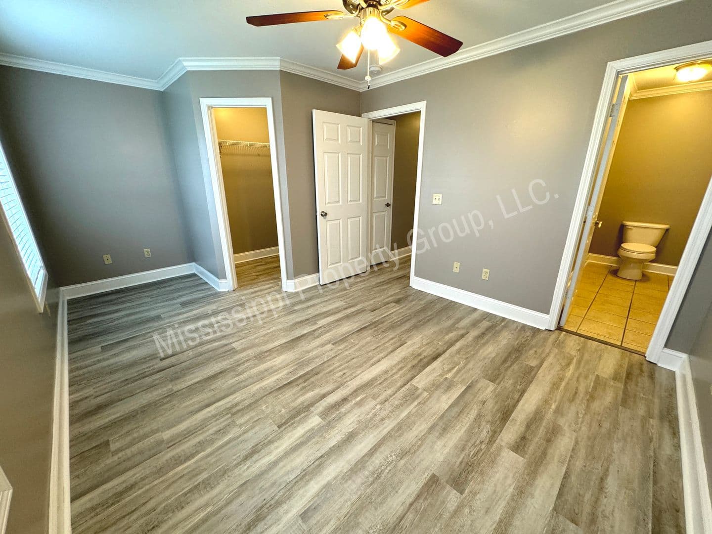 Oxford Townhome: 1 Mondrian Place