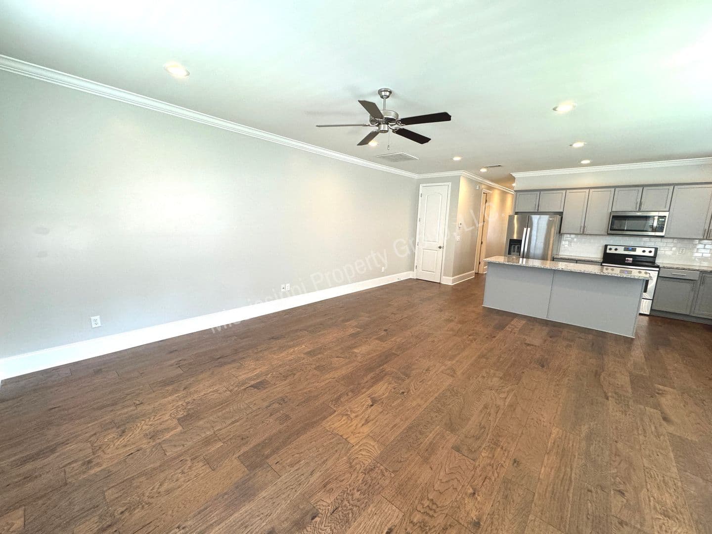 Oxford Townhome: 102 Farm View Drive, Unit 506