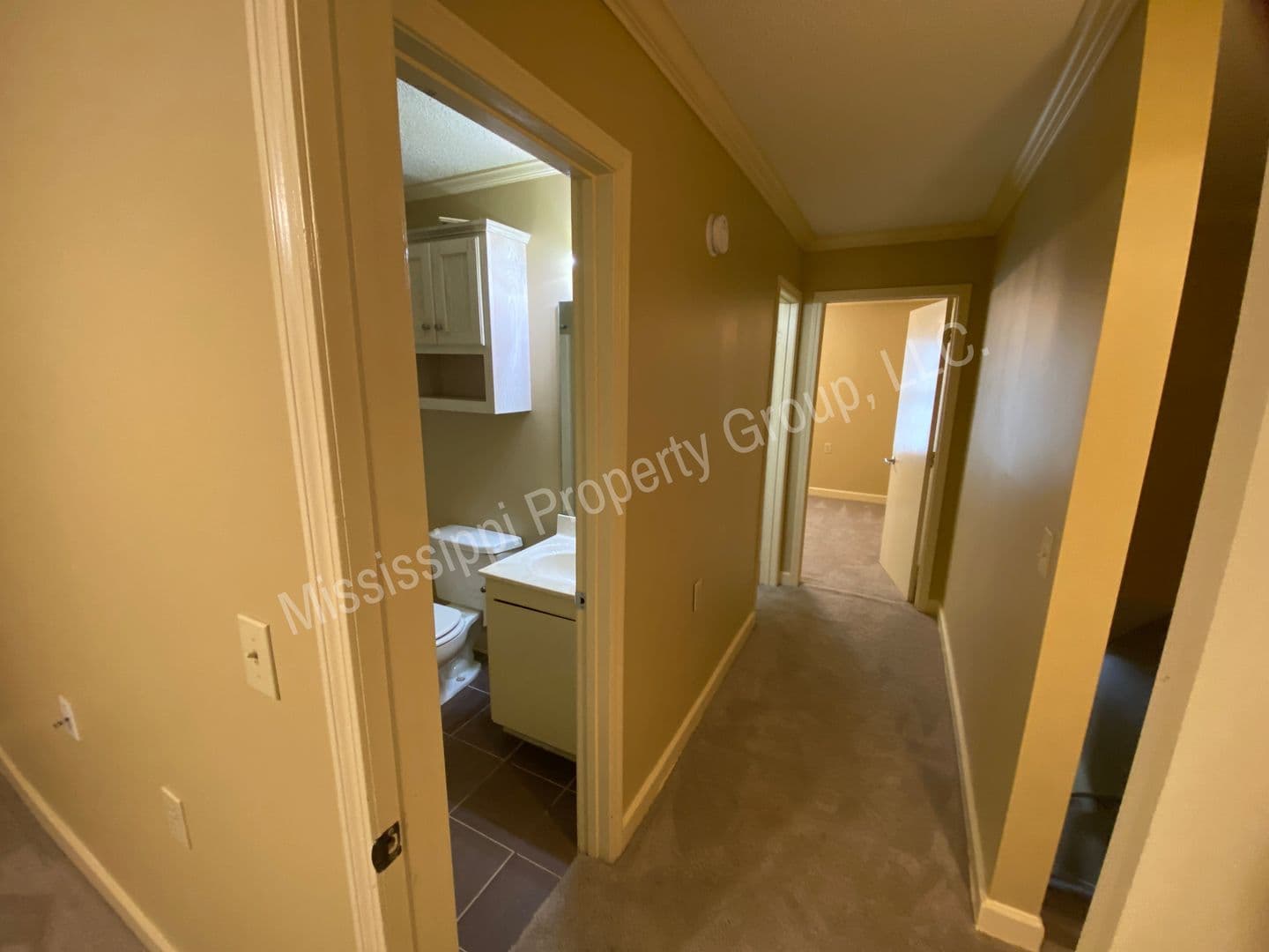 Oxford Townhome: 215 Edinburgh Place
