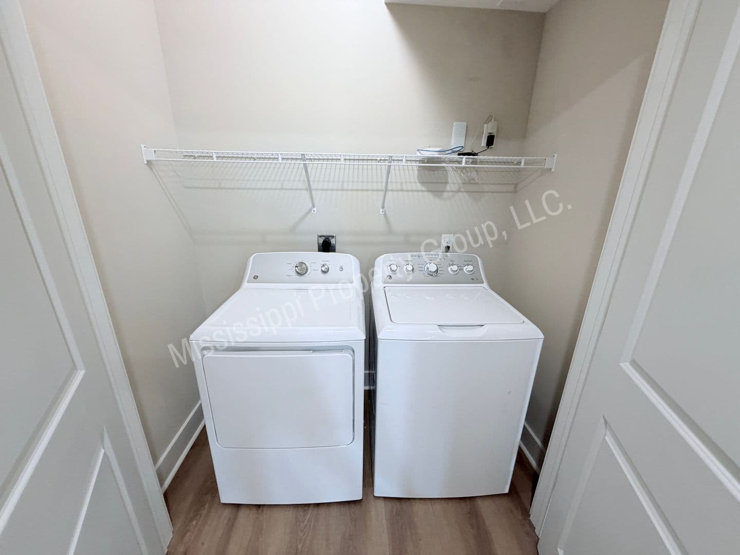 Oxford Apartment: 1205 Pleasant Drive
