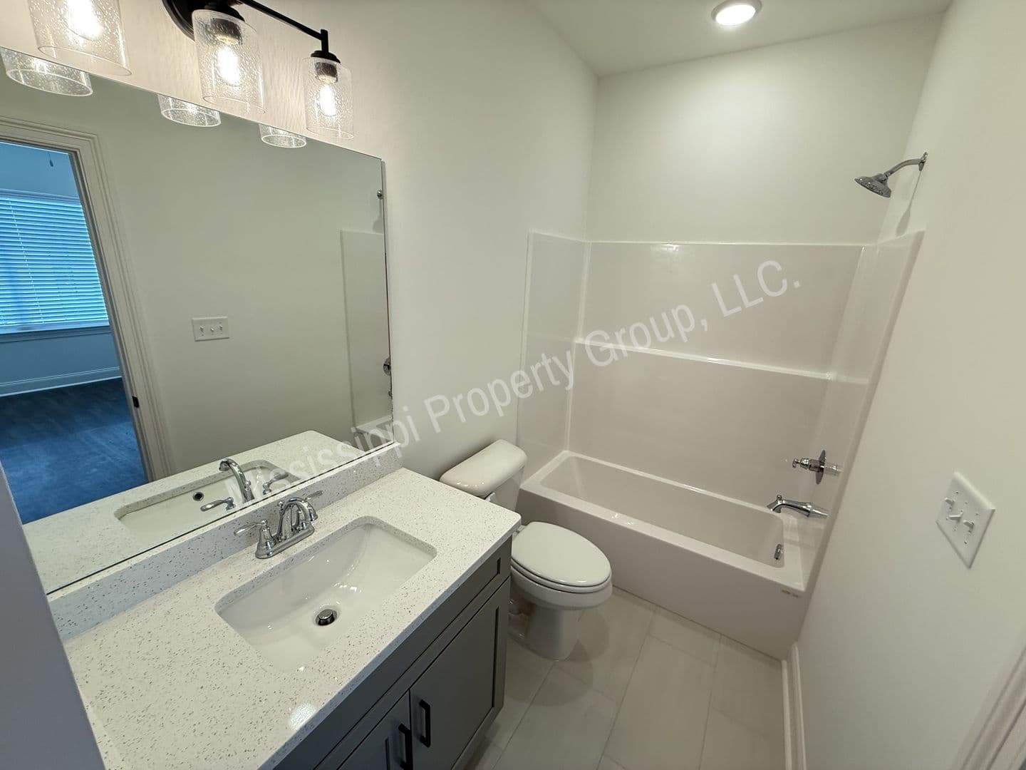 Oxford Townhome: 620 Cottage Grove Circle