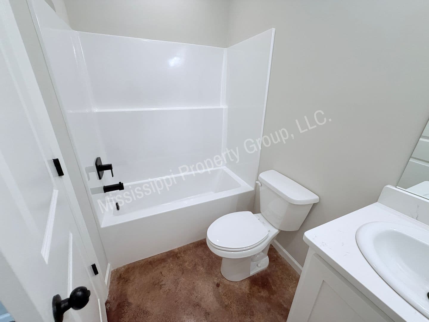 Oxford Townhome: 4851 S. Lamar Blvd