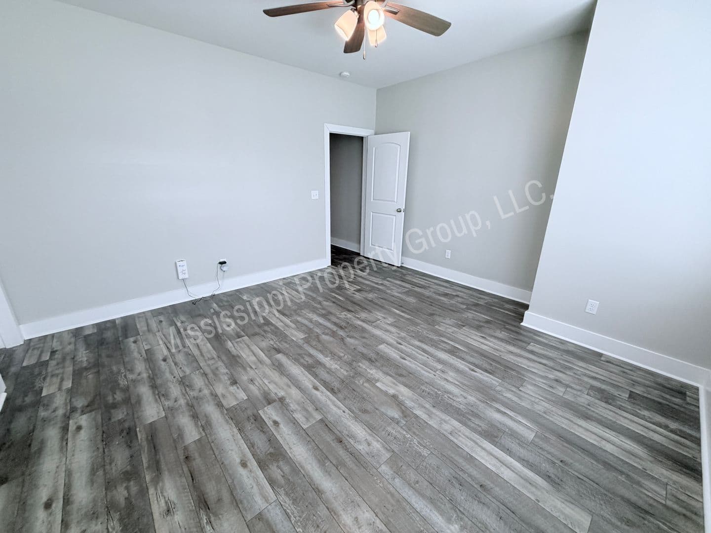 Oxford Townhome: 337 Stillwater Lane