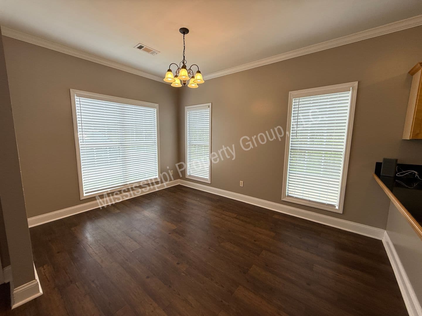 Oxford House: 306 Shumard Cove