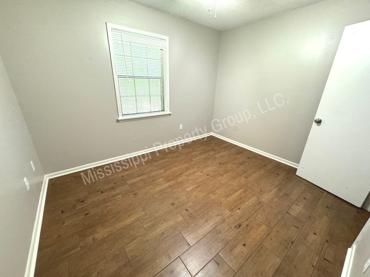 Oxford House: 350 Christman Drive