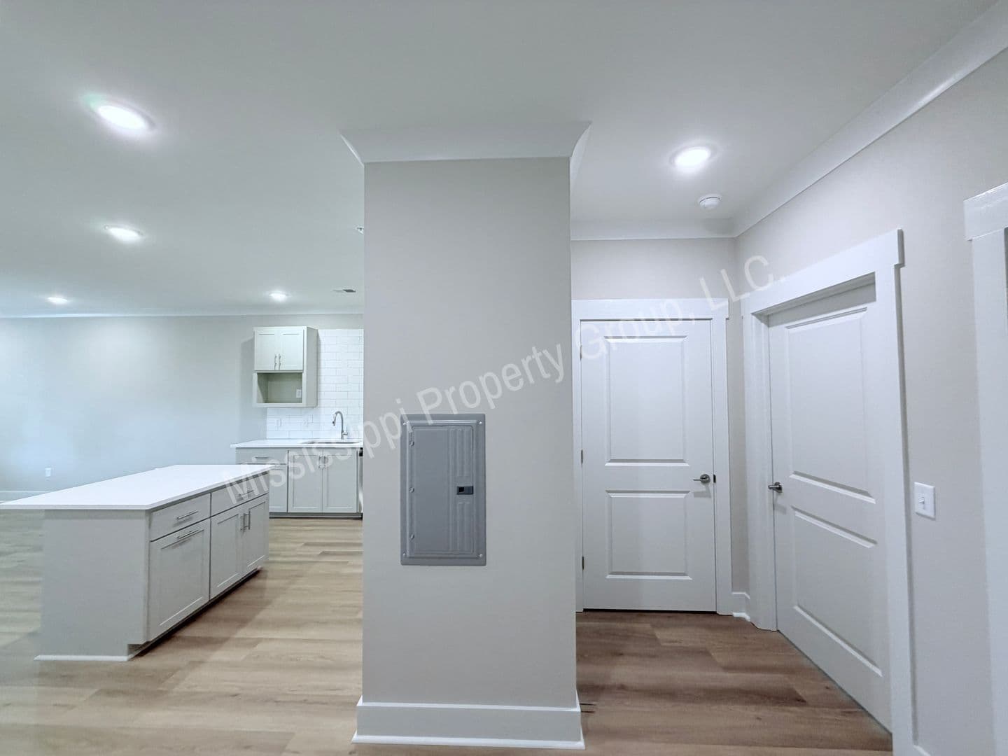 Oxford Apartment: 1401 Chickasaw Road