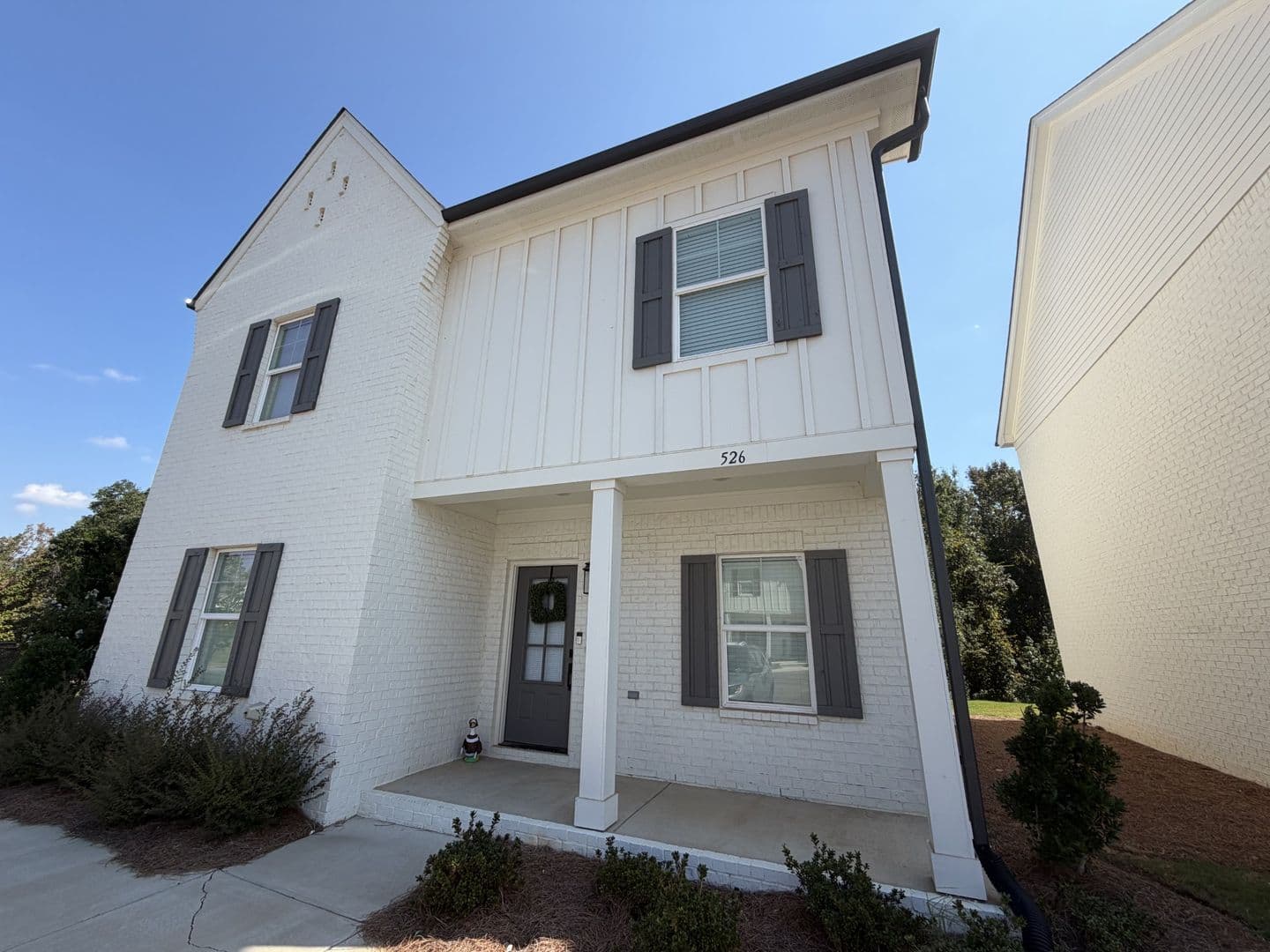 Oxford House: 526 Meadow Crest Circle