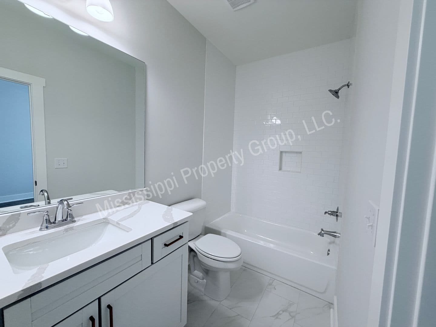 Oxford Townhome: 1616 Amalfi Drive