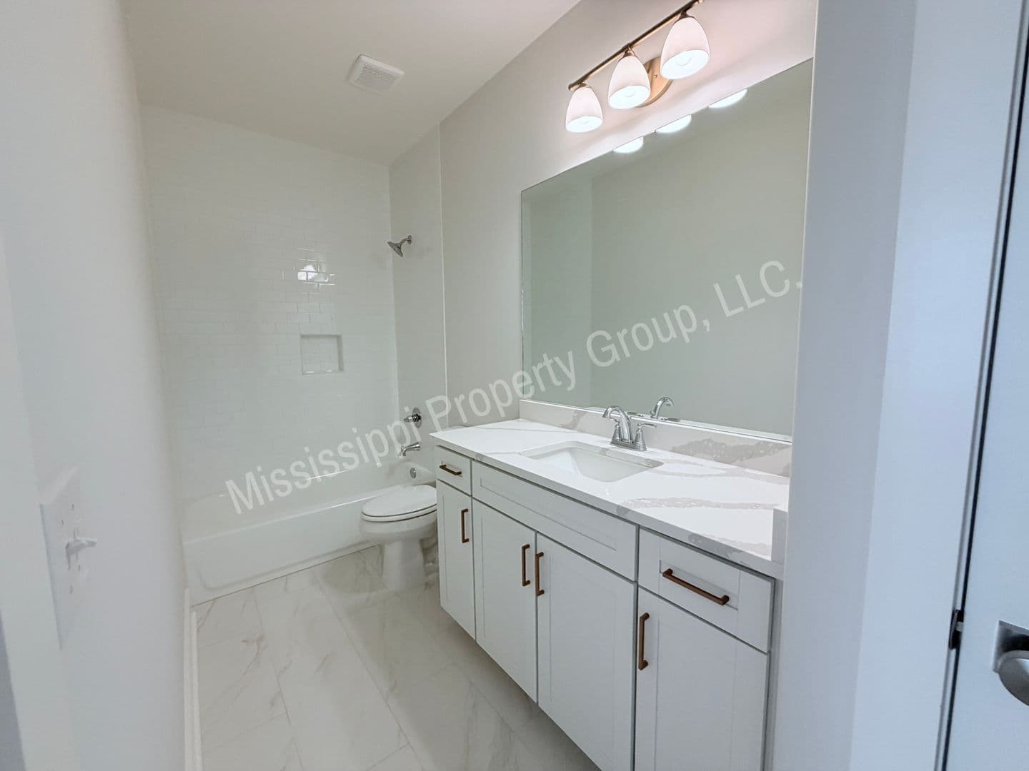Oxford Townhome: 1616 Amalfi Drive