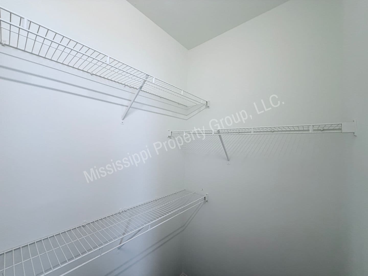 Oxford Townhome: 471 Olive Branch Way