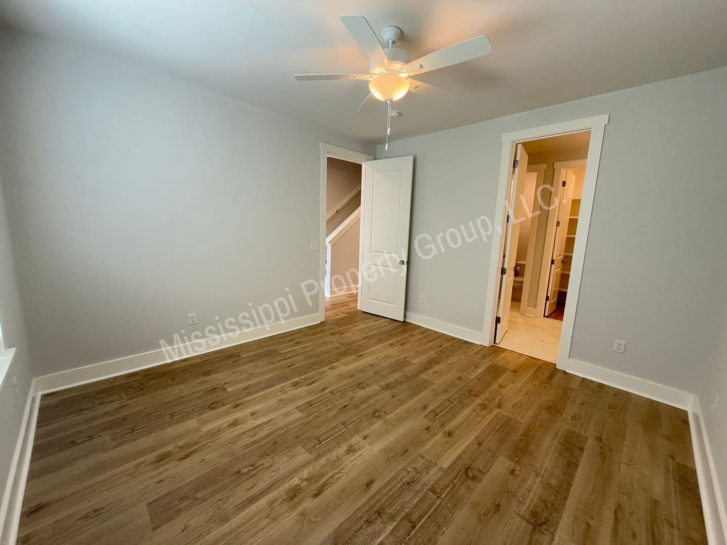 Oxford Townhome: 703 Miramar Lane