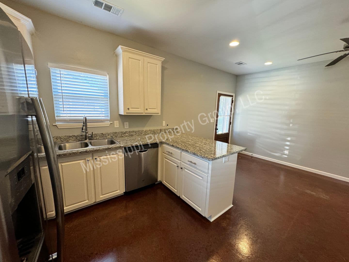 Oxford Multiplex: 1 Tuscan Flats