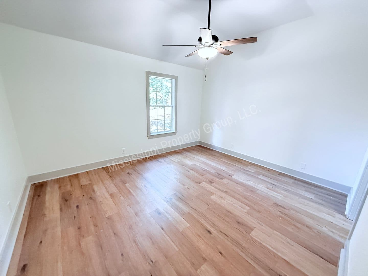 Oxford Townhome: 110 CR 102