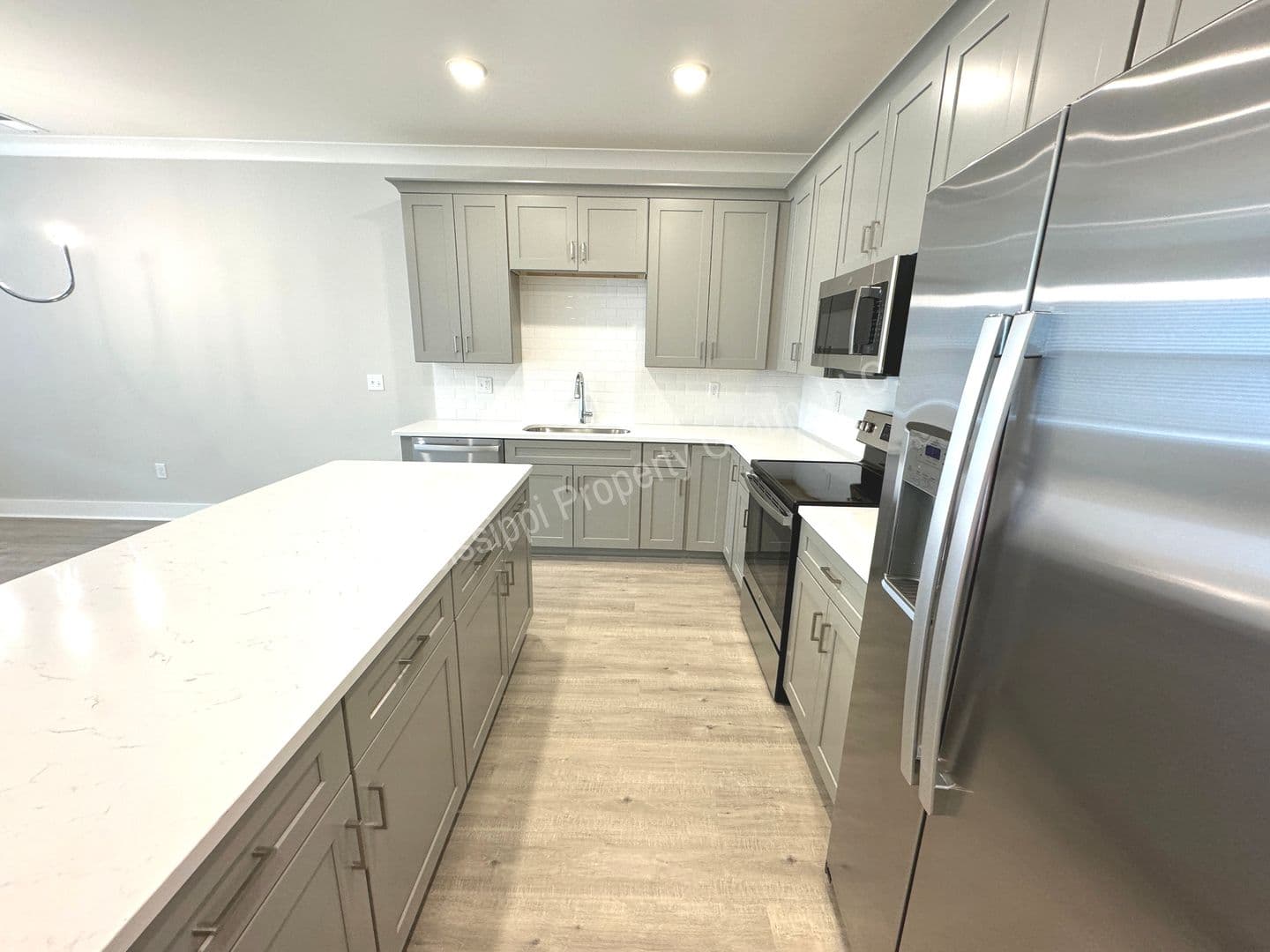 Oxford Townhome: 1841 Reserve Loop