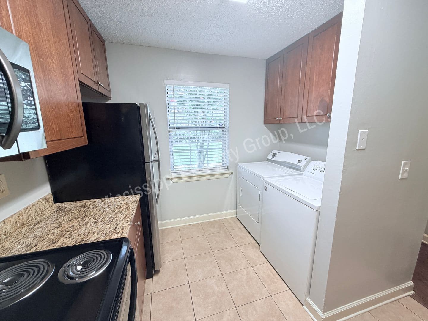 Oxford House: 2112 Old Taylor Road, F1