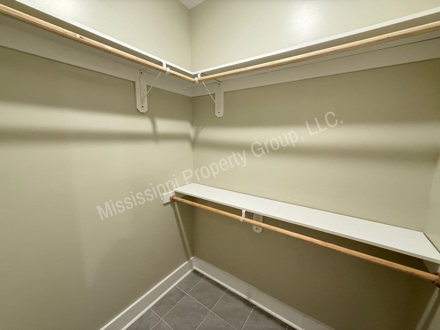 Oxford Townhome: 341 Stillwater Lane