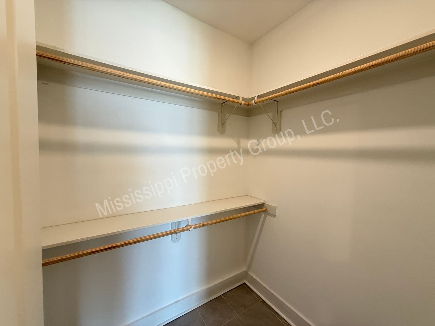 Oxford Townhome: 335 Stillwater Lane