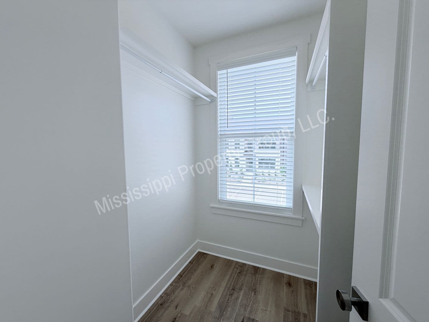 Oxford Townhome: 1616 Amalfi Drive