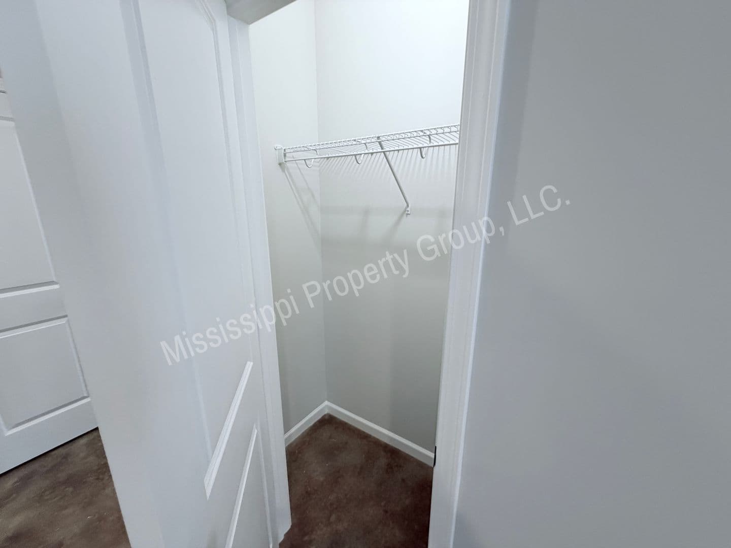 Oxford Townhome: 4851 S. Lamar Blvd