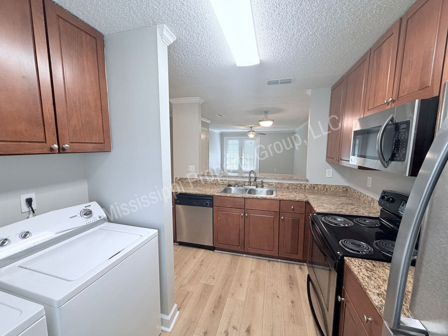 Oxford Condo: 2112 Old Taylor Road, Unit F5