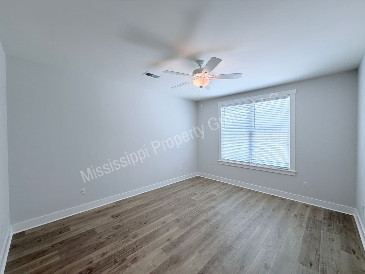 Oxford Townhome: 1616 Amalfi Drive