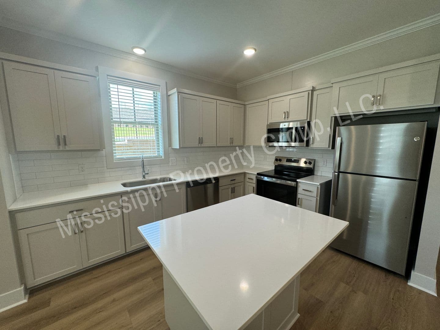 Oxford Apartment: 1401 Chickasaw Road
