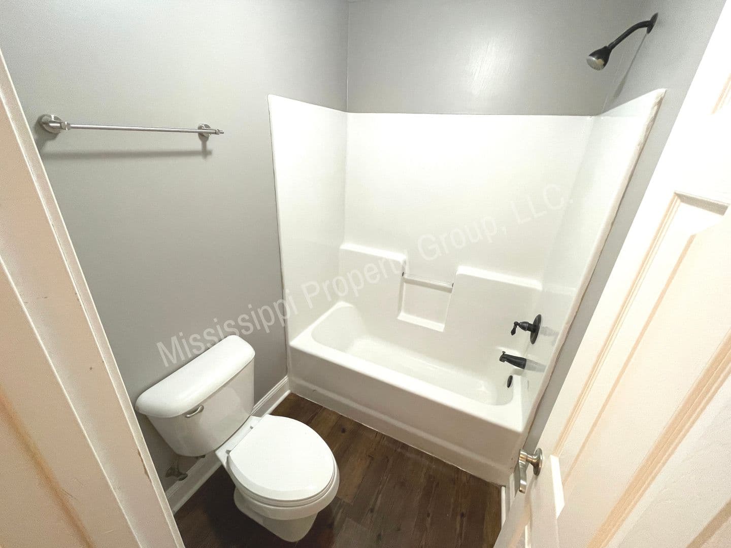 Oxford House: 302 Shumard Cove