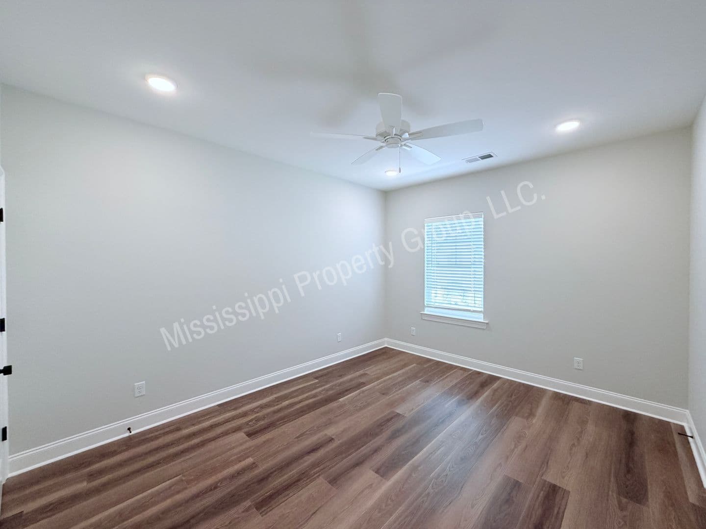Oxford Townhome: 3524 Fenwick Way