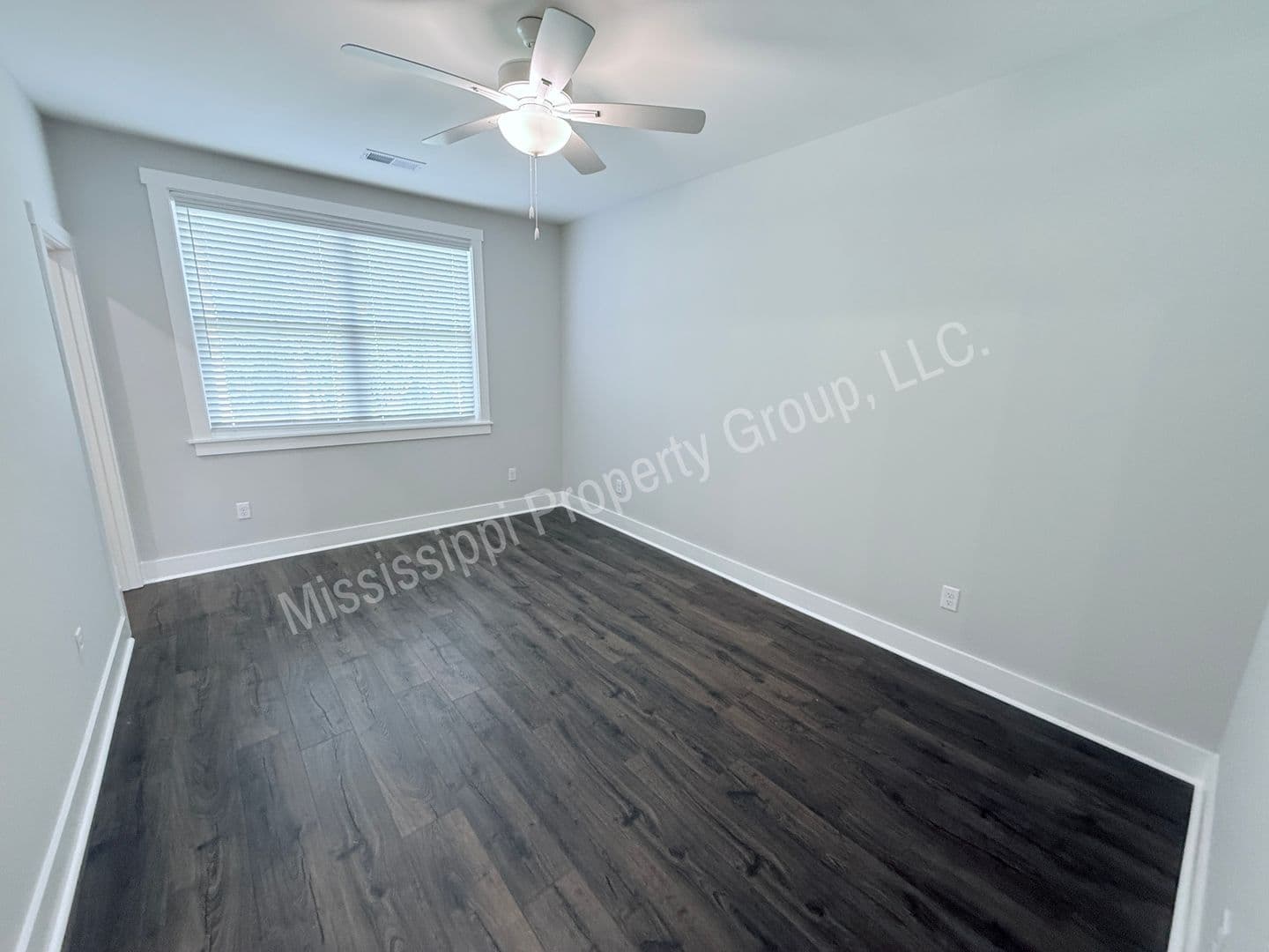 Oxford Townhome: 1616 Amalfi Drive