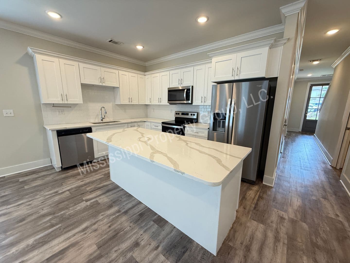 Oxford Townhome: 335 Stillwater Lane