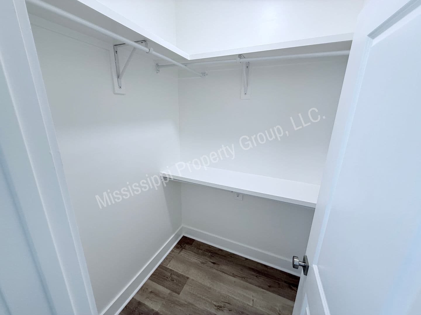 Oxford Townhome: 696 Miramar Lane