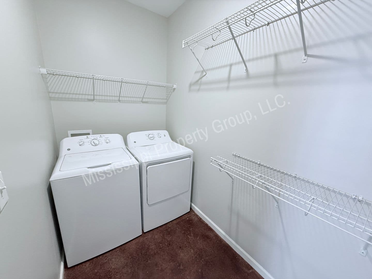Oxford Condo: 1 Old Trail Circle