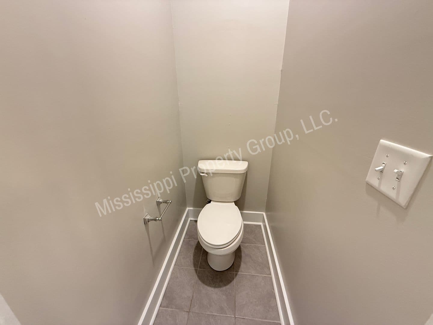 Oxford Townhome: 323 Stillwater Lane