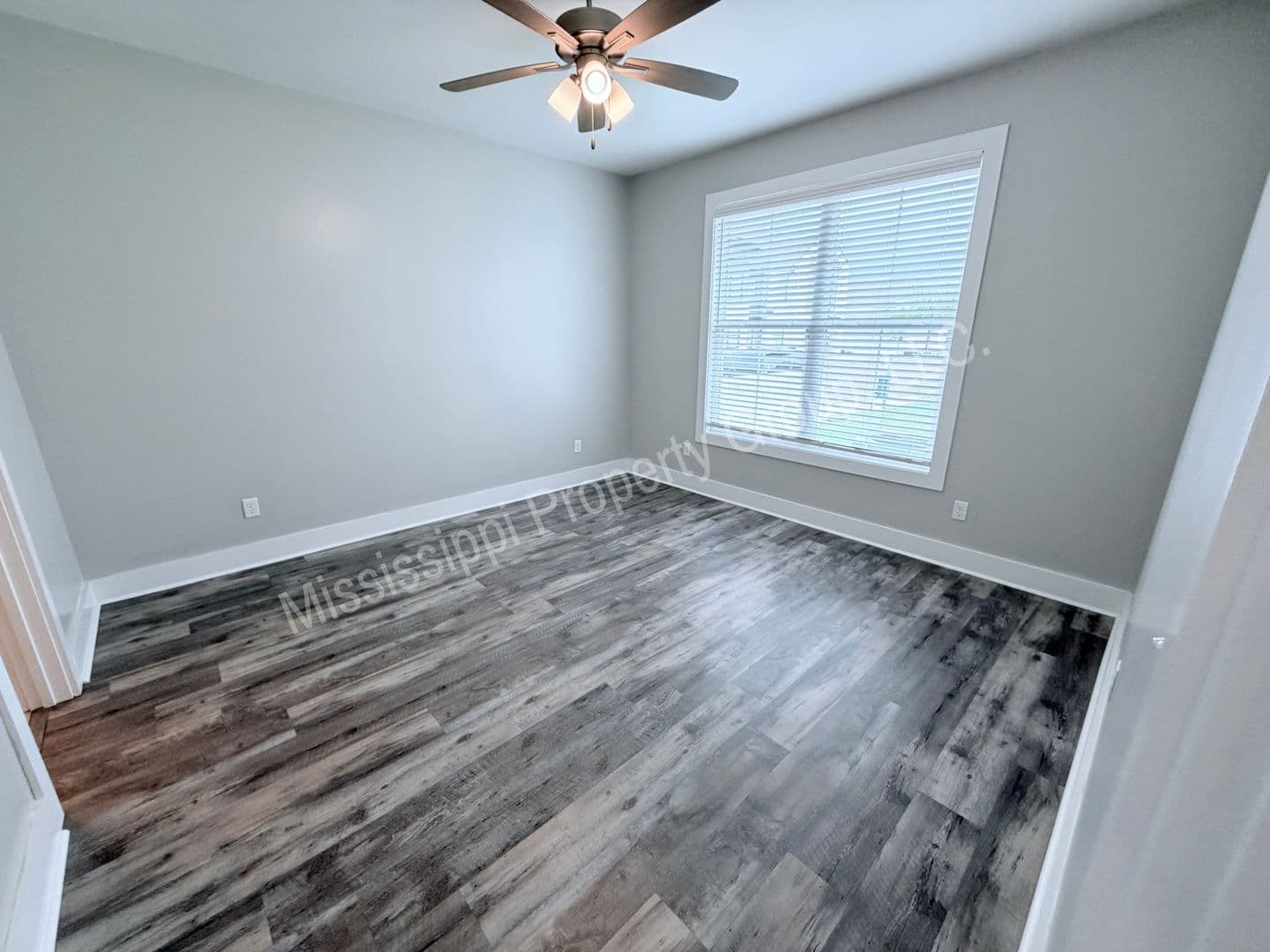 Oxford Townhome: 337 Stillwater Lane