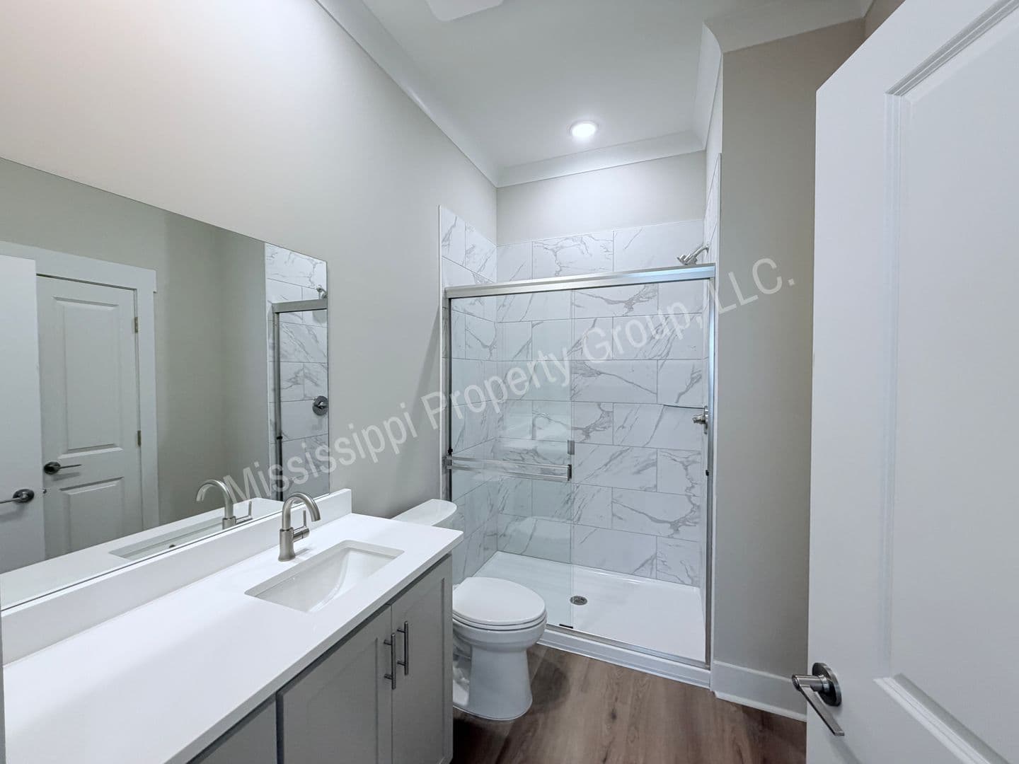 Oxford Apartment: 1401 Chickasaw Road